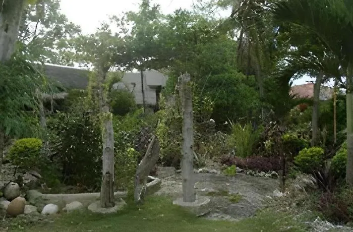 Mayas Native Garden Basdiot